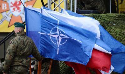 США "оживляют" НАТО – чтобы снова "сдерживать" Россию