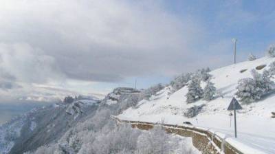 Очередная лавина привела к проблемам с дорожным сообщением в Дагестане