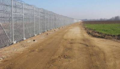 Турция возвела тысячи километров стен на своей границе