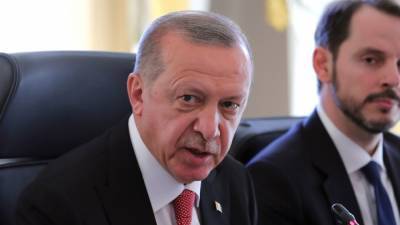 Эрдогана переизбрали председателем «Партии справедливости и развития»