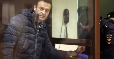 Адвокаты Навального заявили, что их не пустили в колонию для свидания с ним