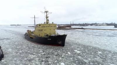 Новый "госарктикзаказ": России пора привлекать ученых в Арктику