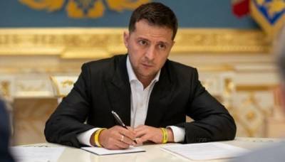 Зеленский своим указом утвердил стратегию по «деоккупации» Крыма