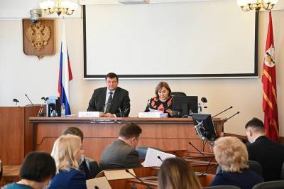 В Смоленской областной Думе обсудили изменения в федеральный закон о занятости населения
