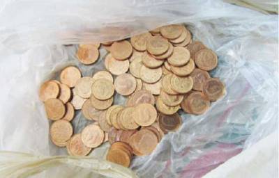 «Гастролер» из России заработал полмиллиона гривен на торговле фальшивыми царскими монетами