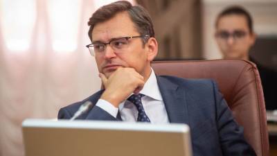 60 минут. Глава МИД Украины исключил покупку "Спутник V"