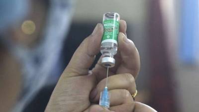 Мужчина, привитый вакциной Covishield, умер на Буковине