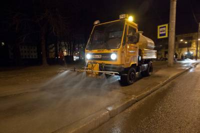 В Петербурге коммунальщики готовятся к уборке улиц после зимы