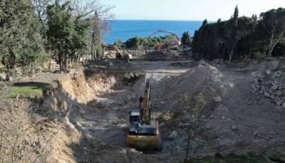 В Крыму оккупанты разрушают известный парк: прокуратура начала расследование