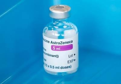 Reuters: Индия приостанавливает поставки вакцины AsstraZeneca - самим не хватает