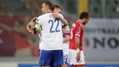 Россия выиграла у Мальты первый тайм благодаря голу и пасу Дзюбы