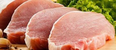 Названы болезни, которые усугубляются из-за свиного мяса
