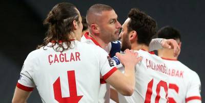Турция Нидерланды 4:2 видео голов и обзор матча отбора на ЧМ-2022 24.03.2021 - ТЕЛЕГРАФ