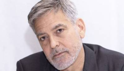 Джордж Клуни рассказал, как вместе с детьми разыгрывает супругу