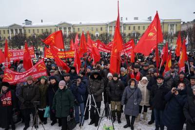 Площадь Ленина в Петербурге — больше не гайд-парк
