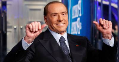 Сильвио Берлускони - экс-премьера Италии госпитализировали