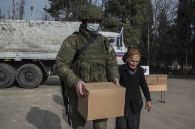 Российские миротворцы доставили в Нагорный Карабах гуманитарный груз