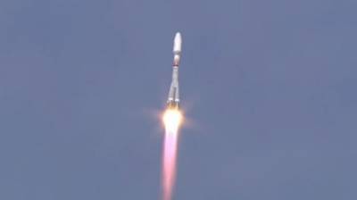 Роскосмос осуществил запуск ракеты "Союз-2.1б" с космодрома Восточный
