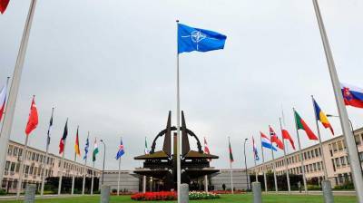 Москва призвала НАТО определиться с позицией по России