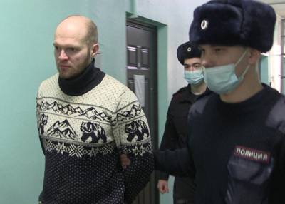 В Екатеринбурге задержали подозреваемого в эксгибиционизме перед 13-летней девочкой