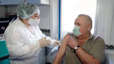 Новости на "России 24". Ситуация улучшается: в Забайкалье осваивают очередную партию вакцин