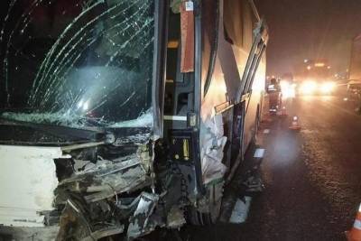 На Кубани с аварии с рейсовым автобусом погиб человек