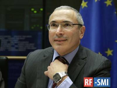 Российская вакцина от COVID-19 довела до срыва Ходорковского с его ручными СМИ
