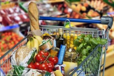 В Рязани снизились цены на сосиски и сардельки почти на 4%