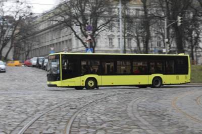 На время локдауна во Львове не будет курсировать автобус №45