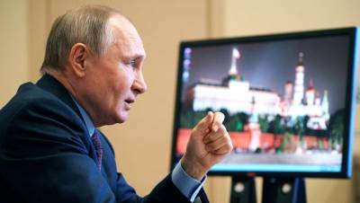 Песков рассказал, как Путин чувствует себя после вакцинации от коронавируса