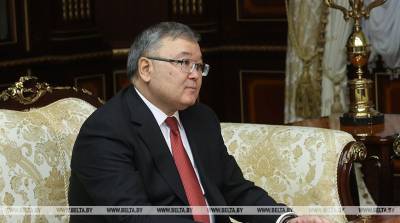 Посол Казахстана поблагодарил Беларусь за помощь в решении проблем, связанных с COVID-19