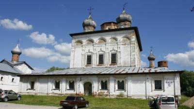 В Великом Новгороде обрушился один из куполов храма XVII века