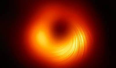 Астрофизики показали, как черная дыра плюется материей (ВИДЕО)