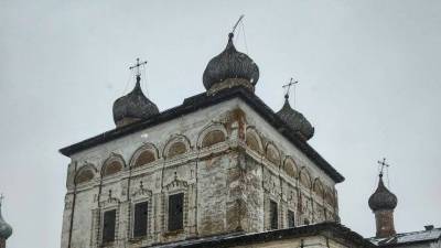 В Великом Новгороде упал трехсотлетний купол Воскресенского собора