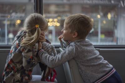 В Госдуме предлагают ввести штрафы за высадку из транспорта детей без билета – Учительская газета