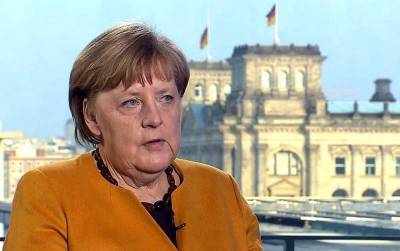 Обвал рейтингов Меркель: Россия рискует потерять не только СП-2, но и саму Германию