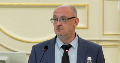 Депутат Резник оказался в центре истории о лишении пенсионера квартиры