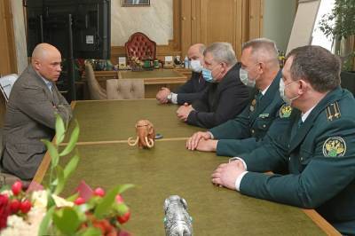Игорь Артамонов встретился с начальником Центрального таможенного управления