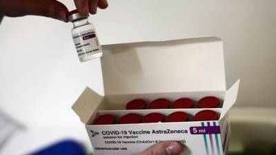 Четыре случая побочных реакций отмечены в Грузии после вакцины AstraZeneca