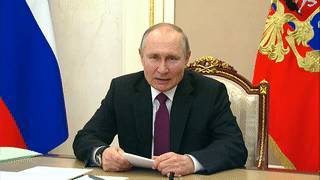 Путин поздравил россиян с Днём работника культуры: Близкий каждому праздник