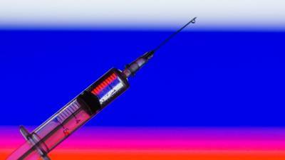 Минздрав: все три российские вакцины одинаково эффективны