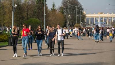 РБК: ограничения на массовые мероприятия в Москве могут снять к маю