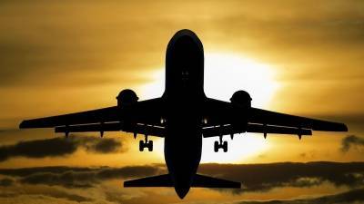 В аэропорту Мавритании неизвестный захватил пассажирский самолет