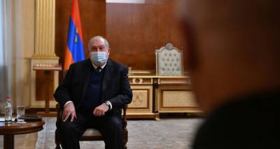 Армен Саркисян обсудил внутриполитический кризис с национал-демократами