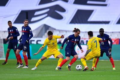 Арбитр матча Франция - Украина извинился перед Шевченко