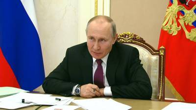 Путин ждет предложений по проведению конкурса песен на русском