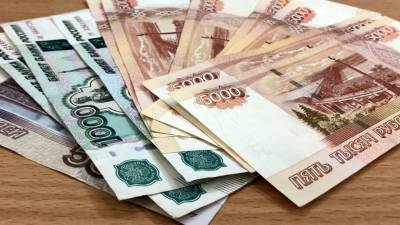 Пенсионерка из Петербурга выручила аферистку и лишилась 130 тыс. рублей