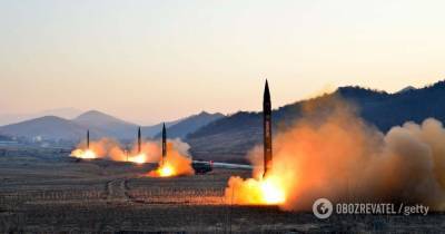 КНДР выпустила еще две баллистические ракеты в сторону Японии