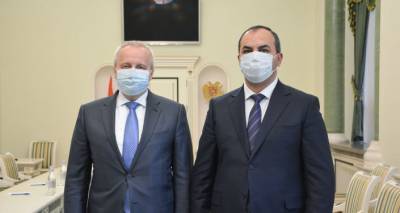 Генпрокурор Армении обсудил вопрос возвращения пленных с послом России