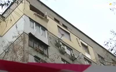 В Киеве горе-строители обрезали газовую трубу в многоэтажке: дом оказался под угрозой взрыва
